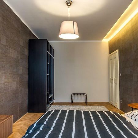 Exclusive 3 Bedroom Top-Notch Flat, Great Location Praha Eksteriør bilde