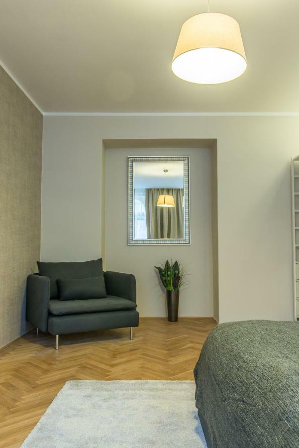 Exclusive 3 Bedroom Top-Notch Flat, Great Location Praha Eksteriør bilde