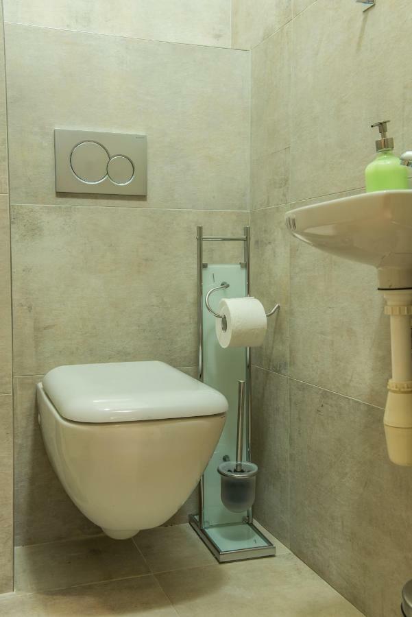 Exclusive 3 Bedroom Top-Notch Flat, Great Location Praha Eksteriør bilde