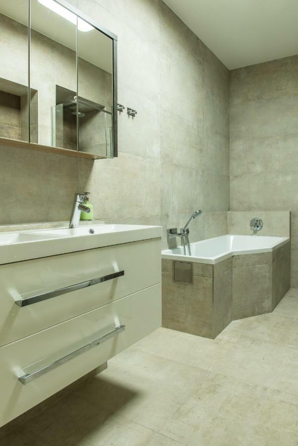 Exclusive 3 Bedroom Top-Notch Flat, Great Location Praha Eksteriør bilde